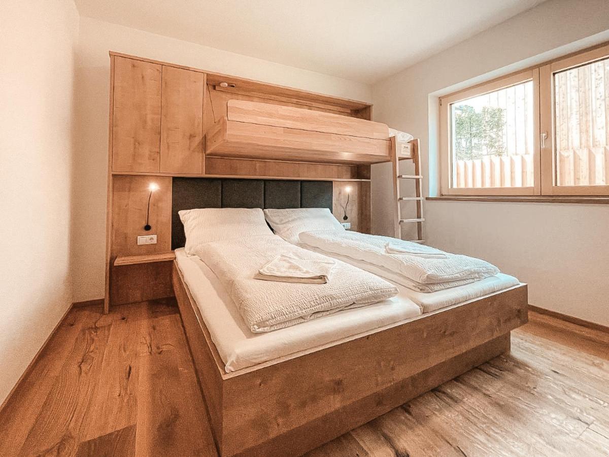 Isanora - Garden & Private Whirlpool By Alpenluxus Appartements Fügen Exterior foto